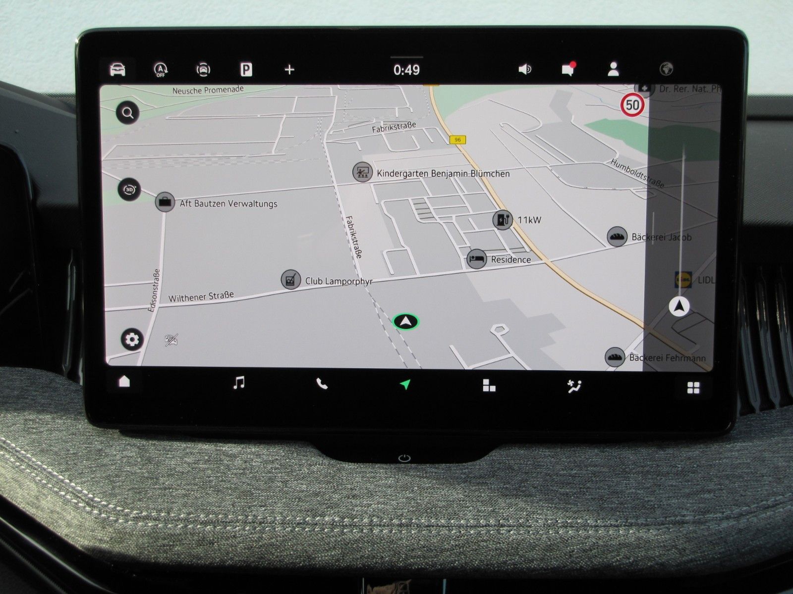 Fahrzeugabbildung SKODA Superb Combi Selection 2.0 TDI 193PS 4x4 DSG