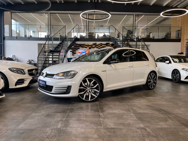 MYAUTOCENTER – Gebraucht- und Jahreswagen mit Werkstattservice in Pfaffenhofen Volkswagen Golf VII Lim. GTD BMT *Kamera*Klima*PDC*