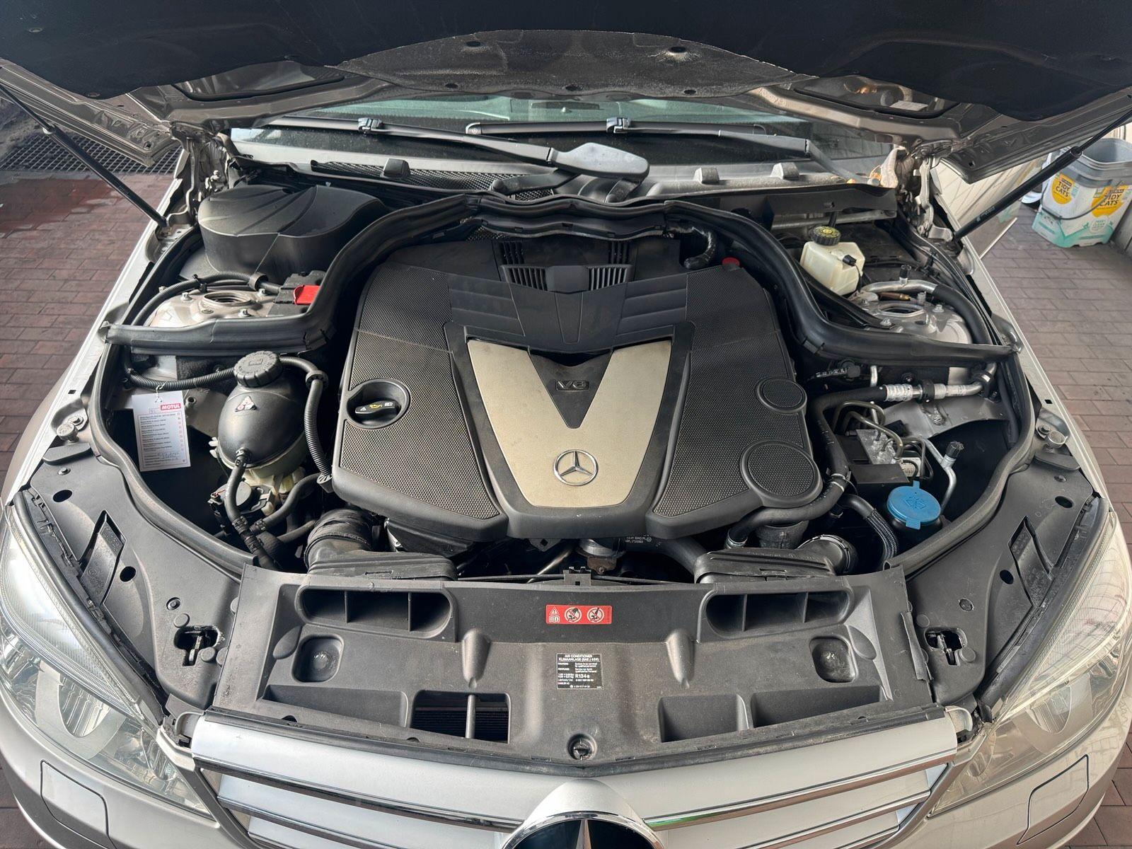 Mercedes-Benz C320 2008 — photo 8