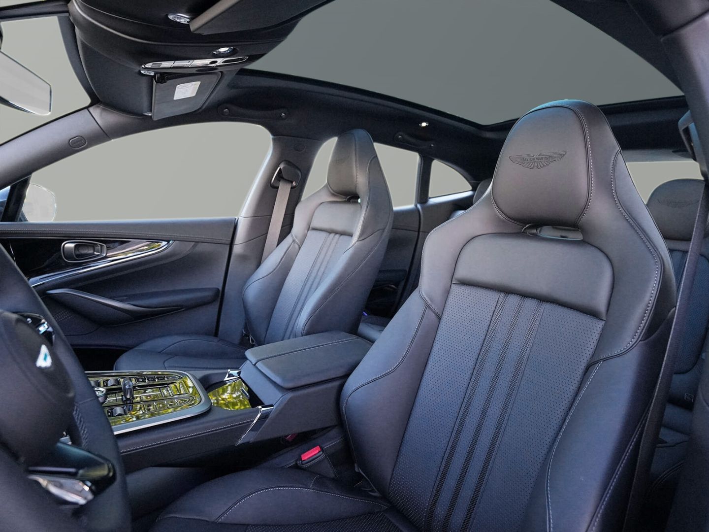 Aston Martin DBX 707 Titanium Grey / Onyx Black foto 20