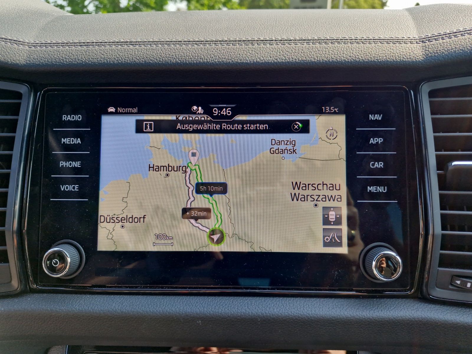 Fahrzeugabbildung SKODA Kodiaq Sportline 1.5 TSI DSG ACC LED KAMERA