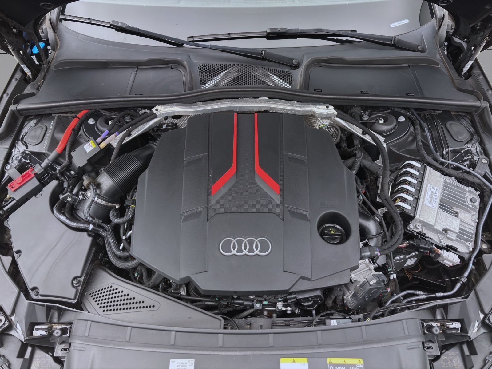 Audi S4 - Bild 18