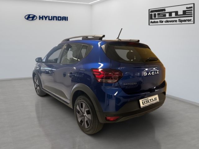Fahrzeugabbildung Dacia Sandero Stepway Expression TCe 90 Media Nav Wint