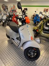Vespa GTV 300 ABS ASR - VESPA BEIGE
