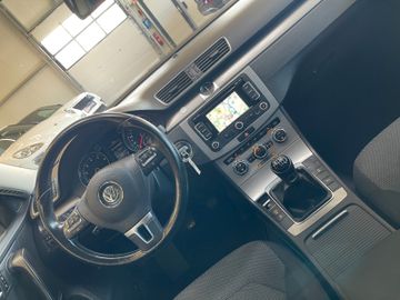 Volkswagen Passat Variant 1.4 TSI Comfortline *NAVI*SHZ*PDC