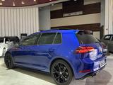 Volkswagen Golf VII R 4Motion*Panoram*Keyless*Alcantara*ACC - : Blau, Alcantara, mit ABS, mit Klimaautomatik