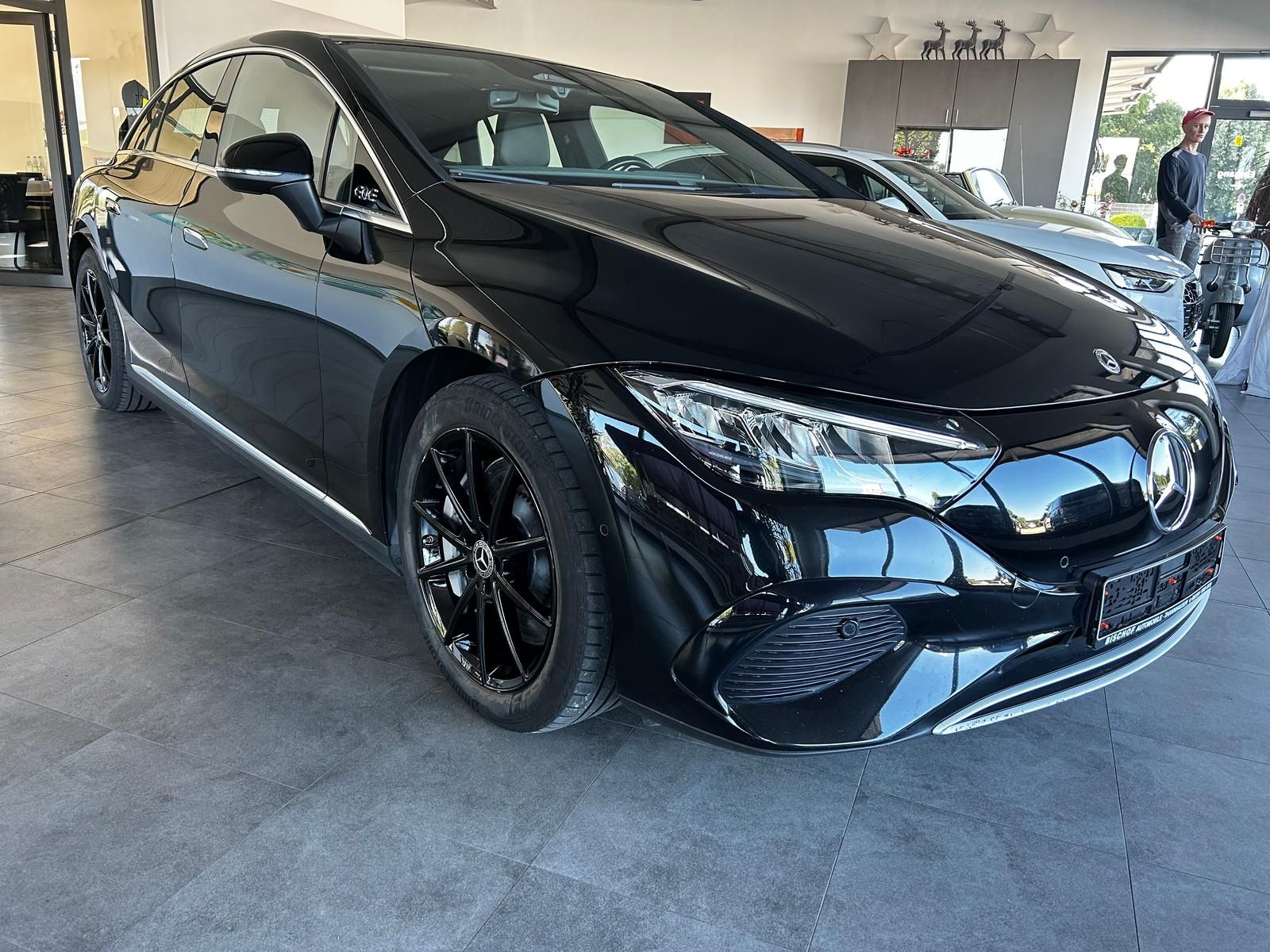 Mercedes-Benz EQE 300 T-Leder Kamera Advanced foto 4