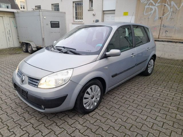 Renault Scenic Confort 2.0 16V