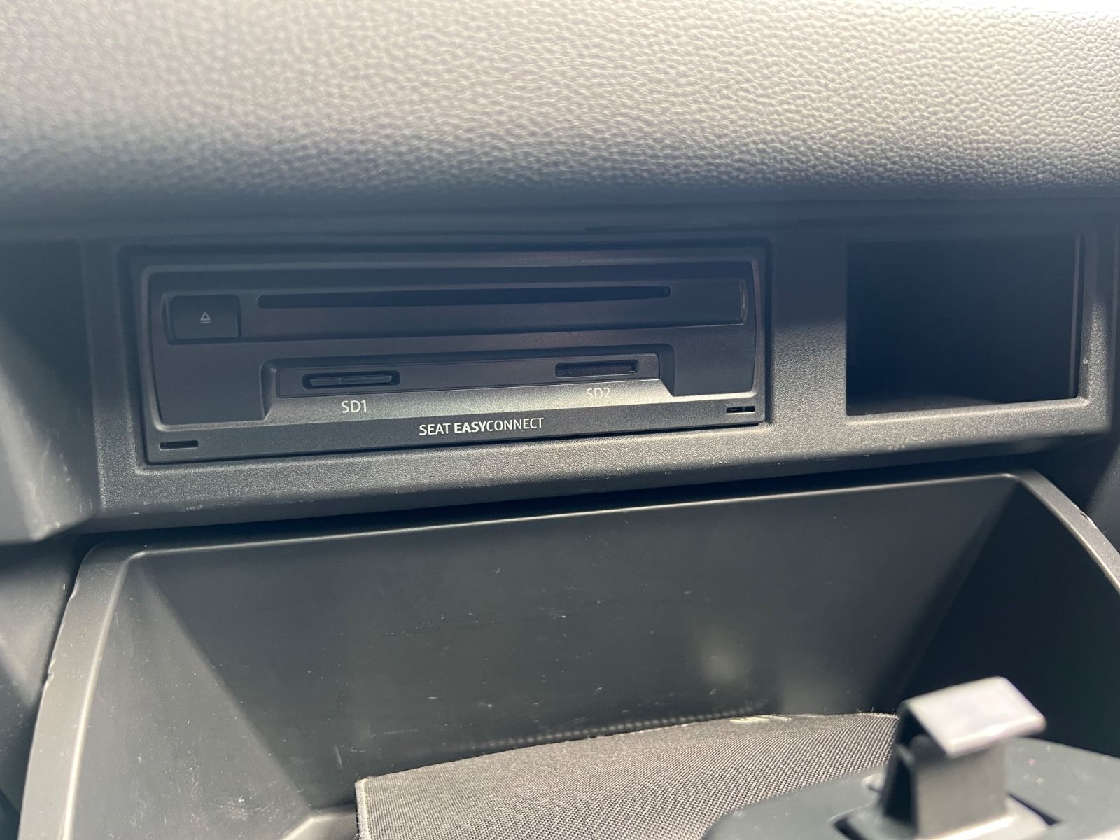 Fahrzeugabbildung SEAT Ibiza Xcellence Sport DSG *KEYLESS*ALCANTARA*LED