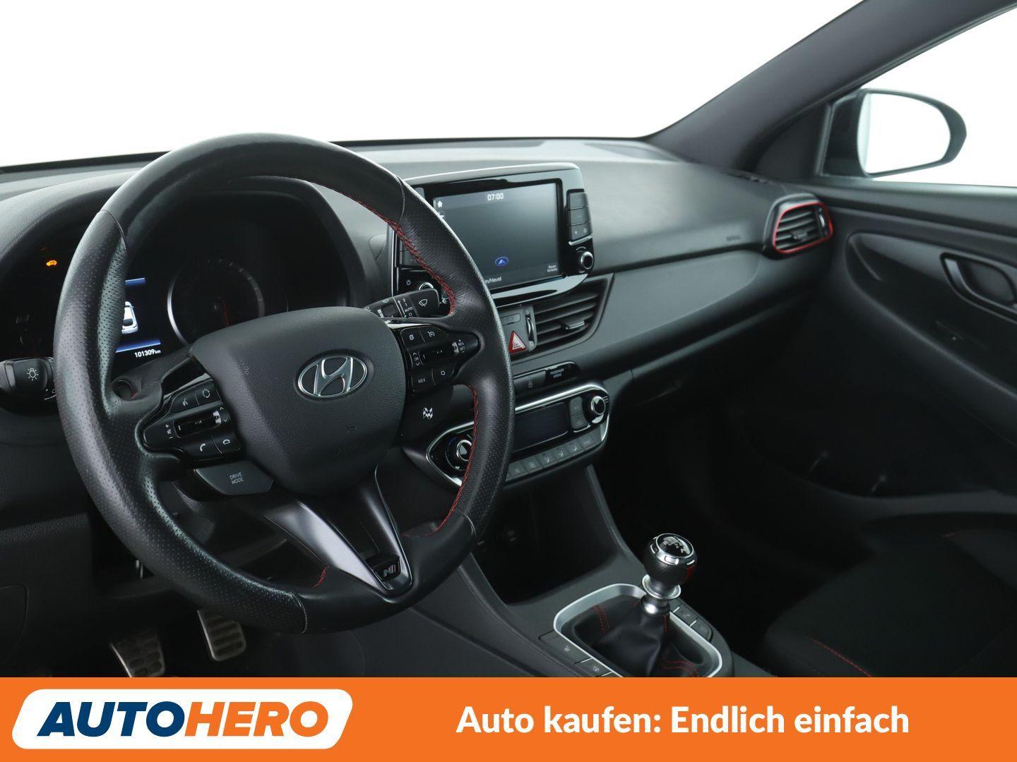 Hyundai i30 2.0 TGDI N Performance*NAVI*LED*TEMPO*CAM*