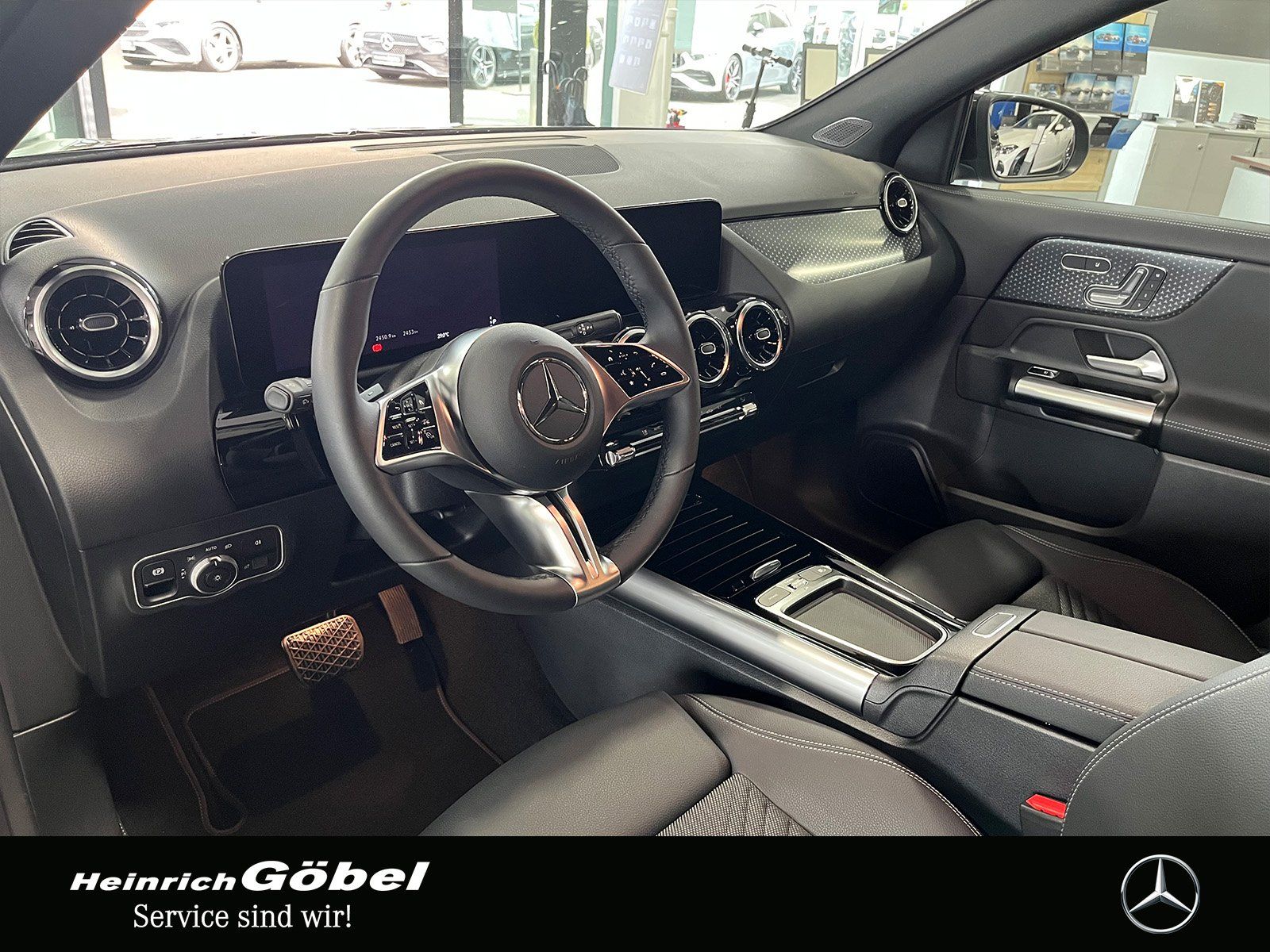 Fahrzeugabbildung Mercedes-Benz GLA 220 4M Progressive TOTWINKEL+MEMORY+19"+360°