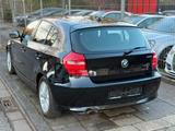 BMW 118 1 Limousine 118i - BMW 118 aus 2011: 118i