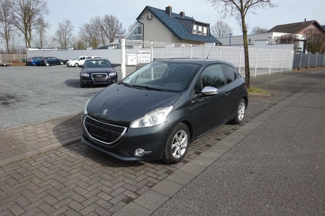 Peugeot 208 Style 1.2 VTI+KLIMA+