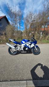 Yamaha YZF-R6 RJ03 - YAMAHA 2002 R6