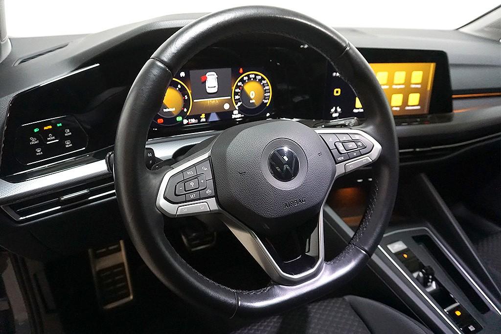 Volkswagen Golf 8 2.0TDI DSG Active Virtual Pano AHK HUD, миниатюра 10