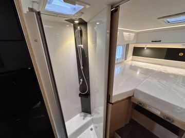 Sunlight Adventure T 68C AUTOMATIK TV FIAT NAVI Combi 6E