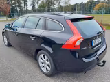 Volvo V60 T4F gepflegt, Automatik, SHZ, AHK, wenig km, - Volvo V60 von privat