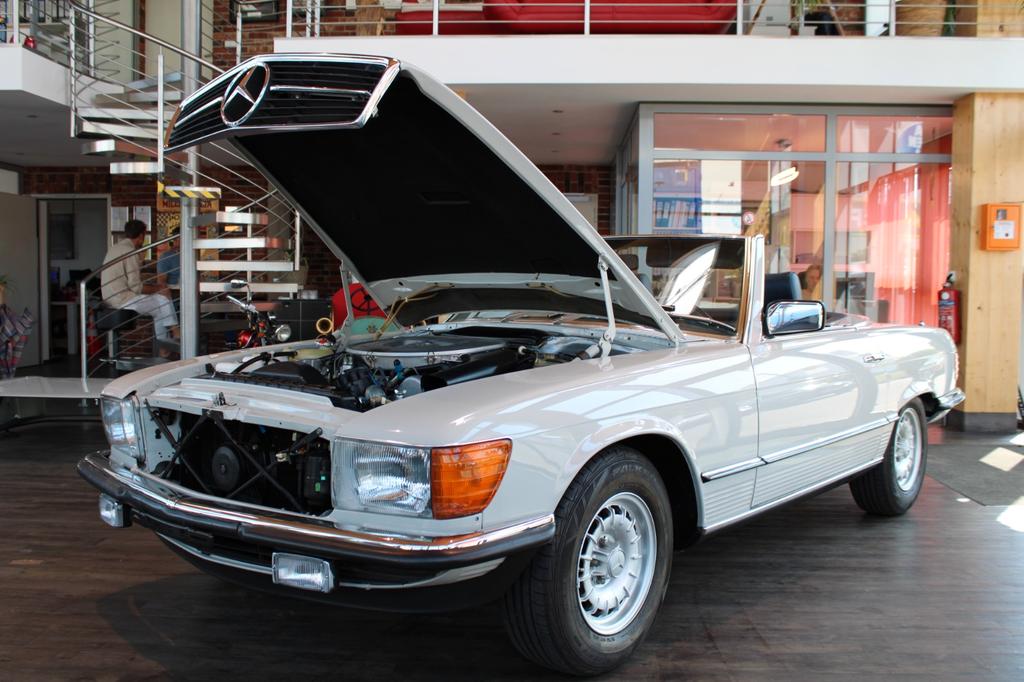 Mercedes-Benz SL 380