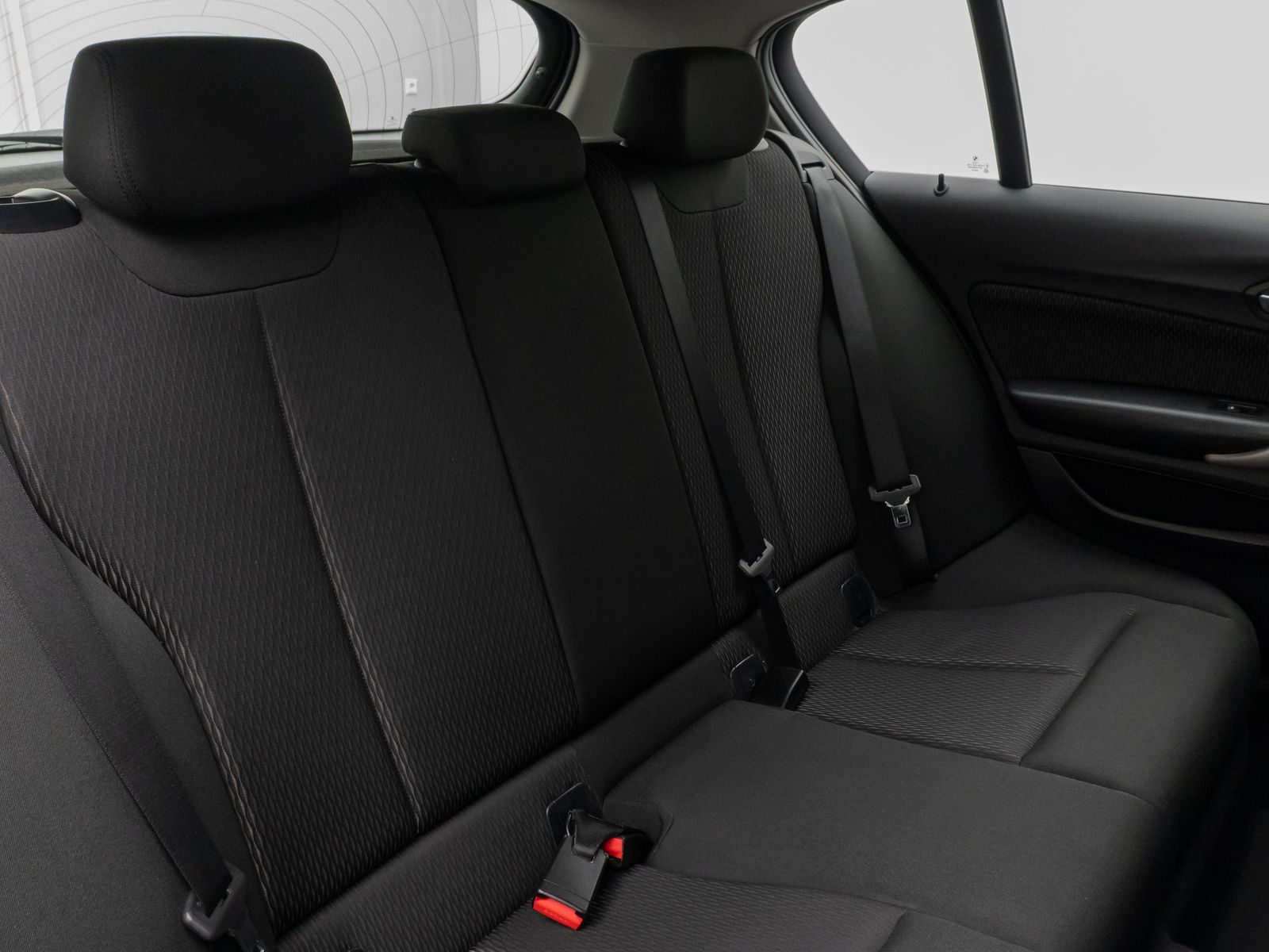 Fahrzeugabbildung BMW 118d Advantage PDChint Sitzhzg Geschwindigkeits