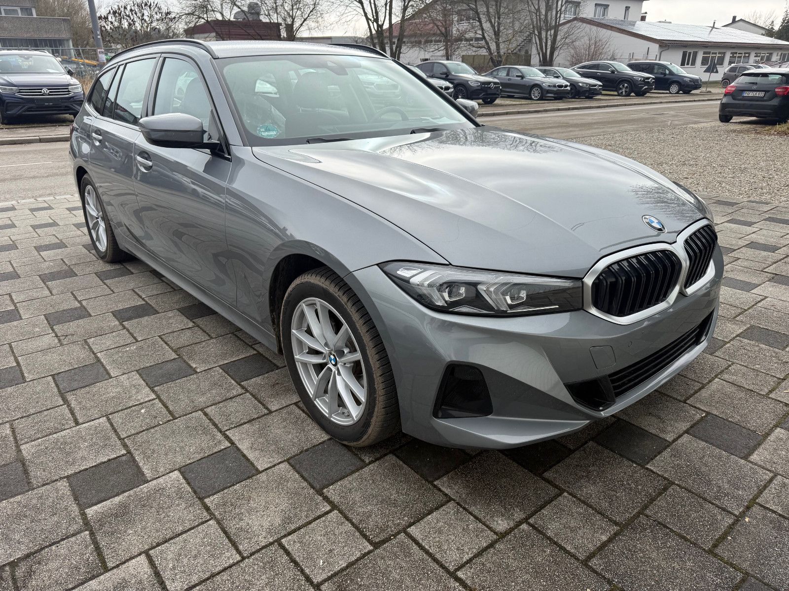 BMW 320d xDrive Touring Aut. Driv.Assistant SitzHzg