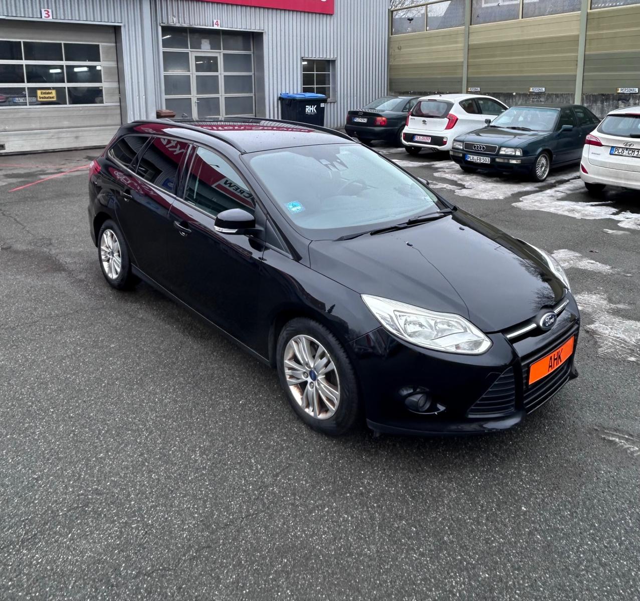Ford Focus 1.6 TDCI - AHK - KLIMA - SHZ - PDC