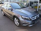 Mercedes-Benz GLA 220 d 4 Matic Pano Distr. RFK AHK SHZ - graue Mercedes-Benz GLA 220