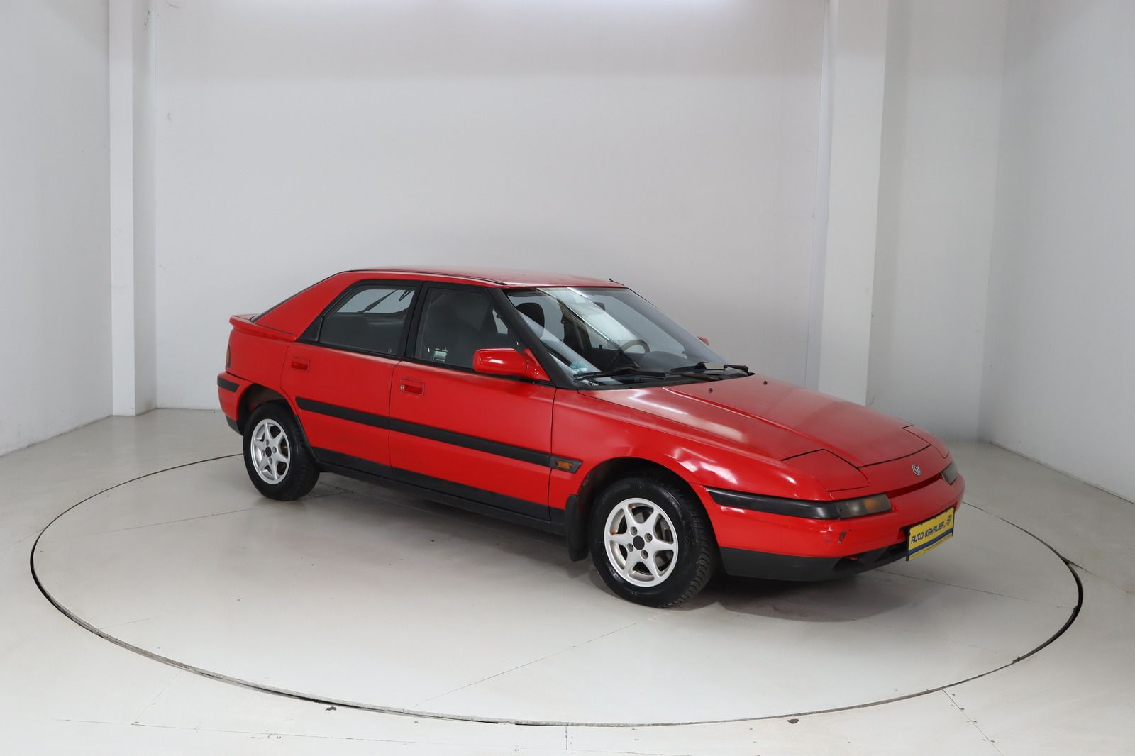 Fahrzeugabbildung Mazda 323 F 1.6 GLX 1. Hand * wenig km