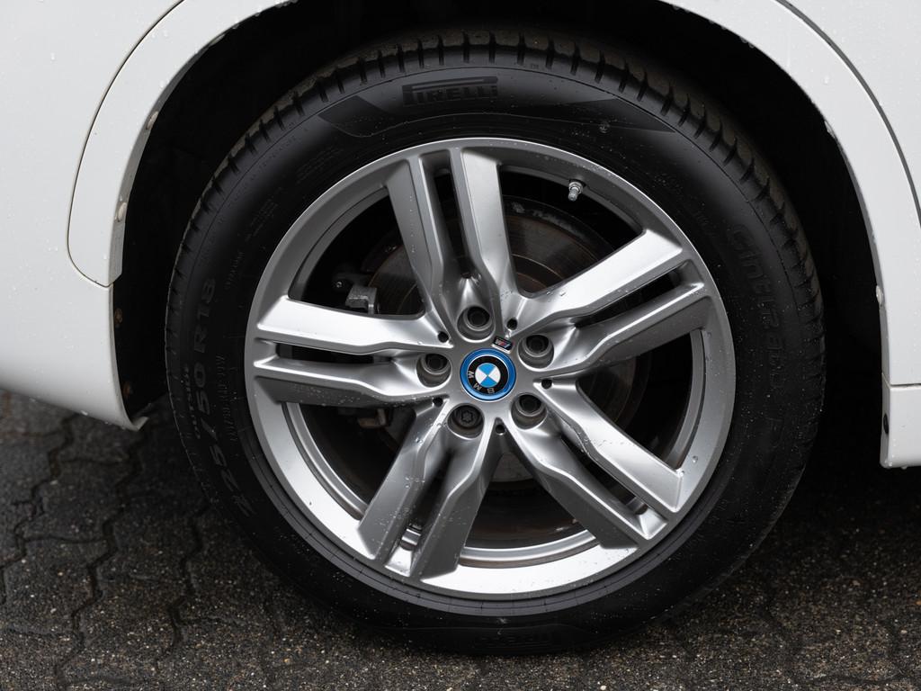 BMW X1 xDrive25e M-Sport FACEL. AHK LED ACC NAVI SHZ, миниатюра 10
