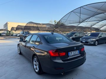 BMW 320 - 10