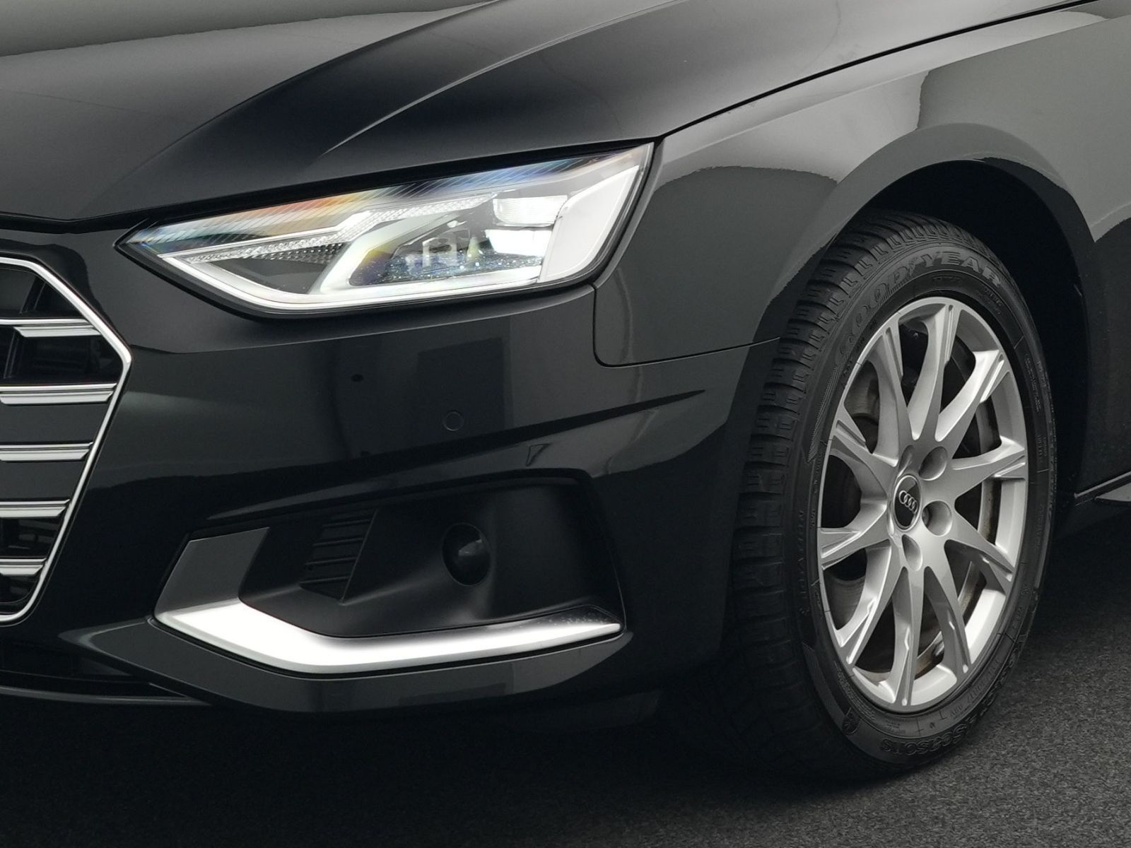 Audi A4 - Bild 22