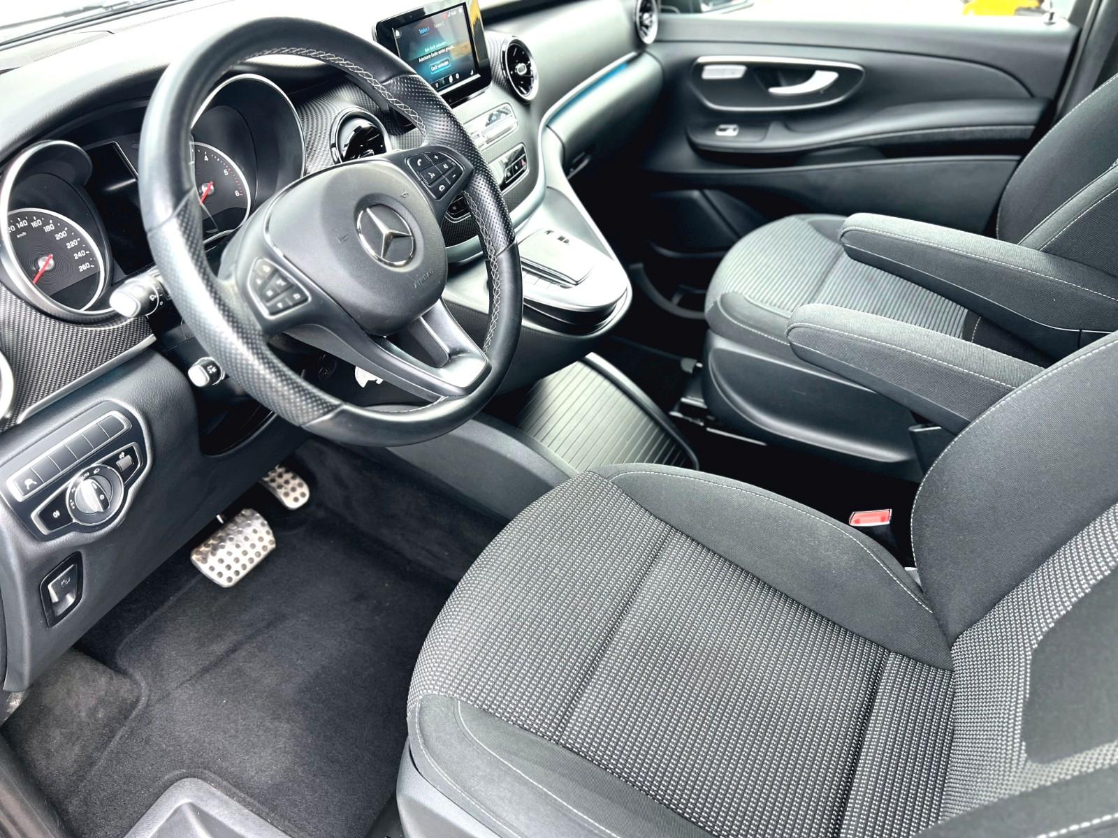 Mercedes-Benz V 250 Lang  AMG Line Automatik AHK 1 Hand LED !!