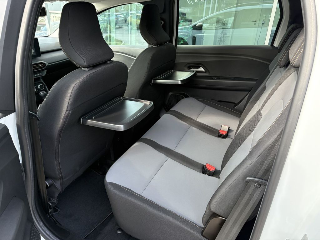 DACIA Jogger - Bild 10
