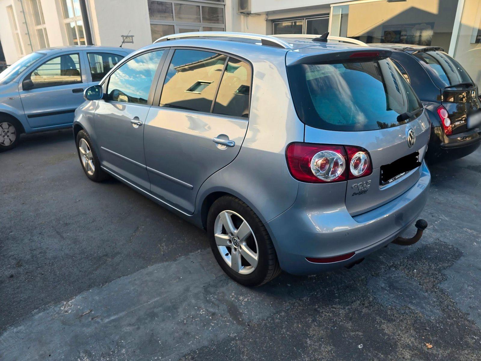 Volkswagen Golf 2010 — photo 5