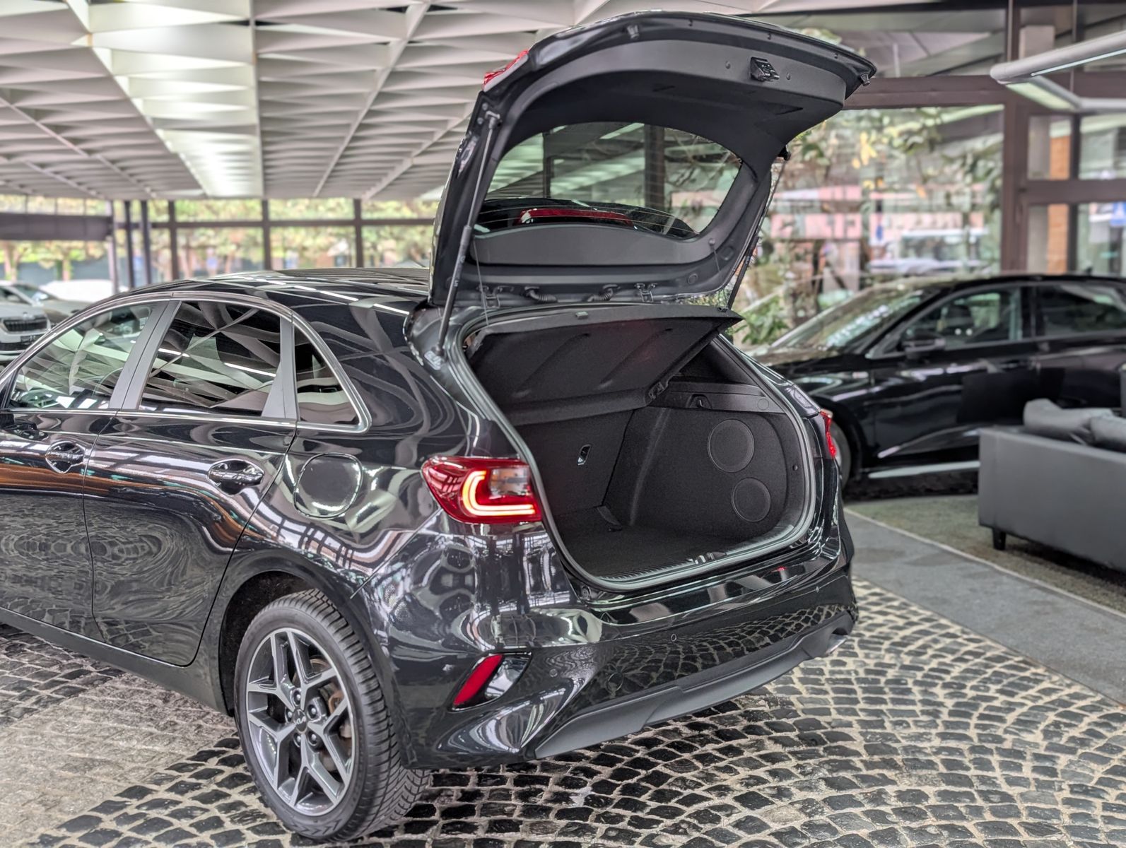 Fahrzeugabbildung Kia cee'd / Ceed 1.5 T-GDI Ultimate Style-Pk SCC JBL