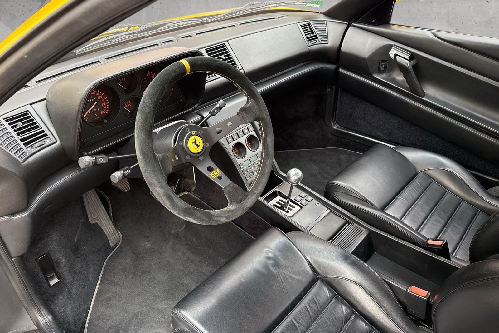 Fahrzeugabbildung Ferrari 348 TS*Speedline-Felgen*neuer Lack*