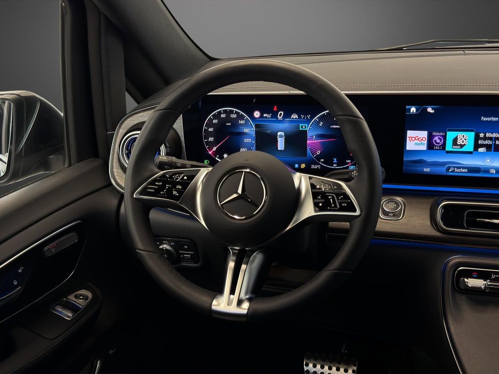 MERCEDES-BENZ V-Class 2025