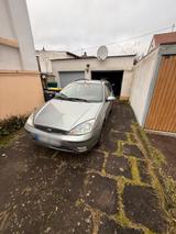 Ford Focus Tunier 1.6 HU 02/2027 AHK 2x Räder - Ford Focus Tunier Gebrauchtwagen