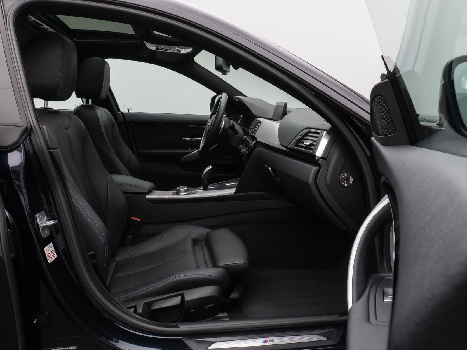 Fahrzeugabbildung BMW 430 Gran Coupé M Sport Glasdach Kamera HUD HiFi