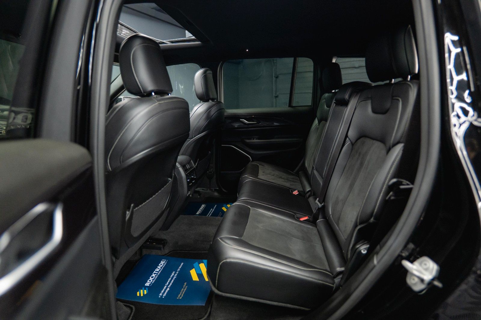 Fahrzeugabbildung Jeep Grand Cherokee 3.6 4x4 Altitude *ACC*Pano*LED*