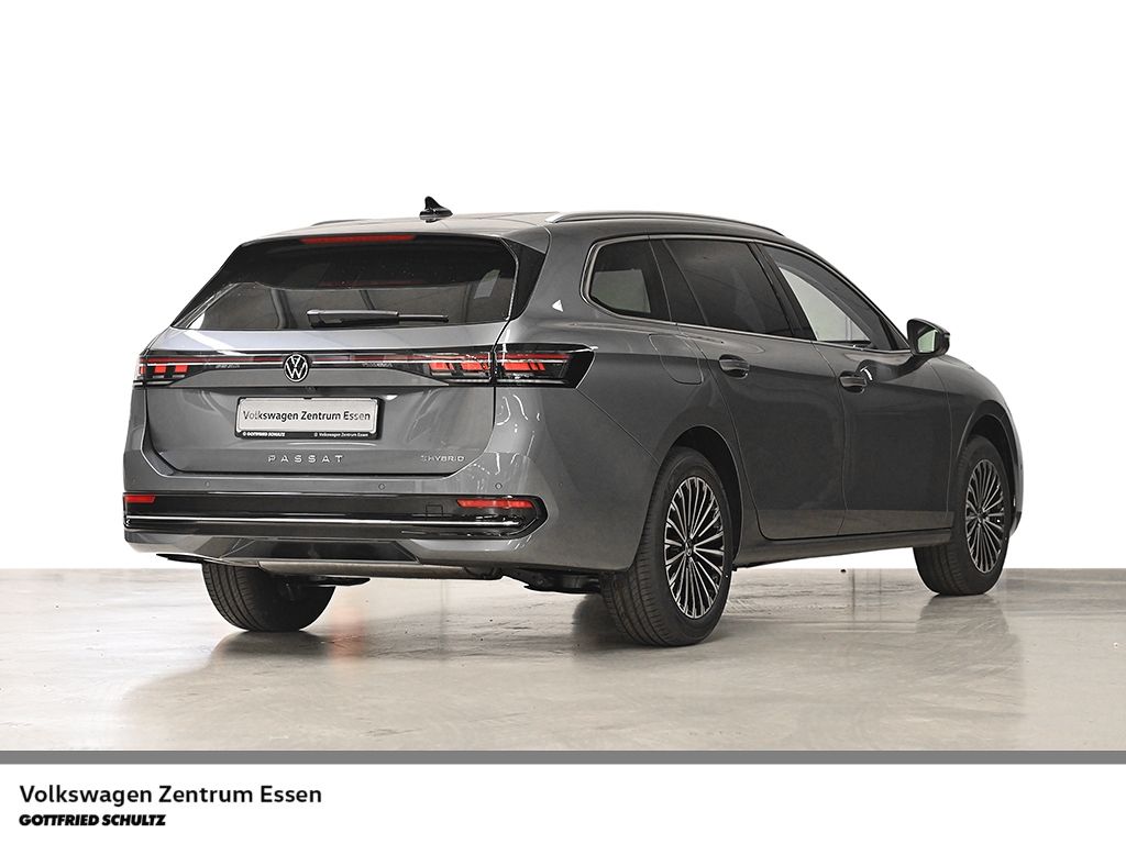 Volkswagen Passat Elegance 1 5 l eHybrid DSG Keyless AHK Ma imagem 2