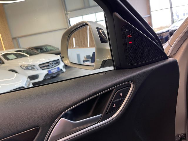 Audi Q3 2.0 TFSI quattro *2. Hand*Navi*Klima*