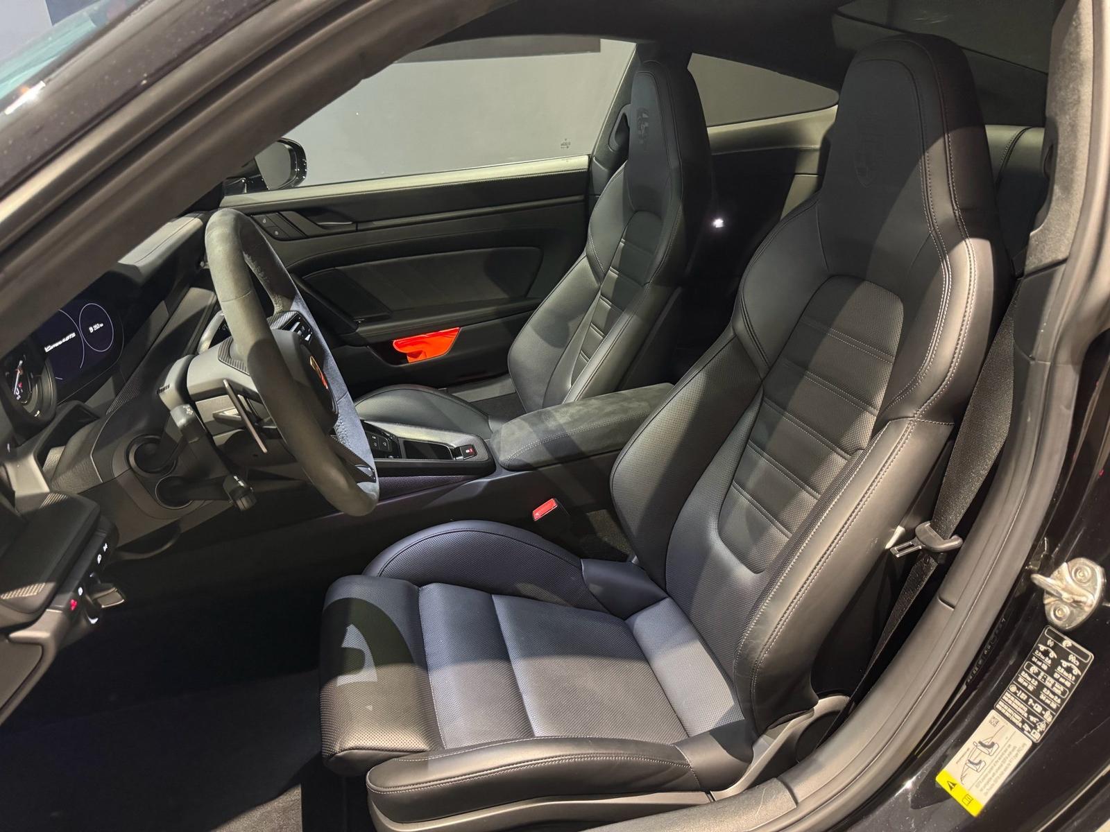 Porsche 911 Carrera 4 GTS APPROVED*3*JAHRE/ VOLL LEDER – 5
