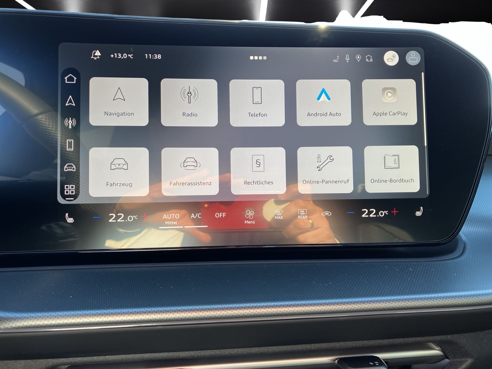 Fahrzeugabbildung Audi Q3 TFSI S tronic MATRIX S line AREA VIEW