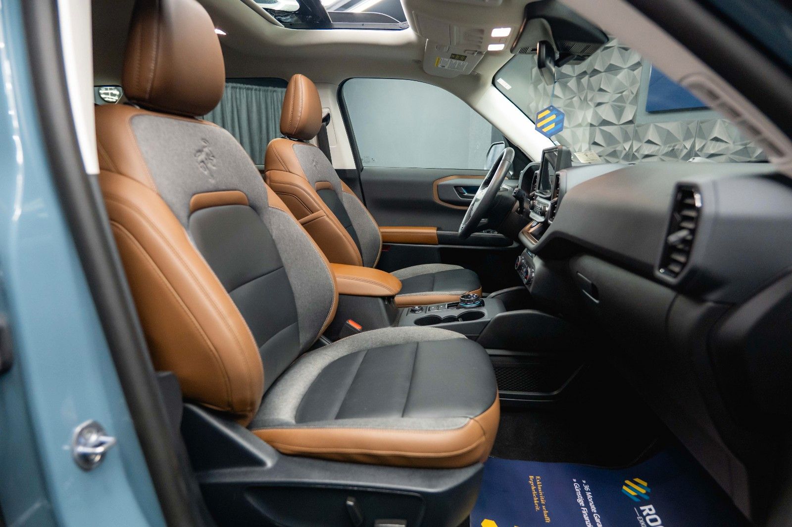 Fahrzeugabbildung Ford Bronco Sport 4x4 Outer Banks *LED*CarPlay*Pano*