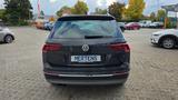 Volkswagen Tiguan Highline DSG LED Nav SHZ PDC ACC - Volkswagen Tiguan: Grau, Soundsystem
