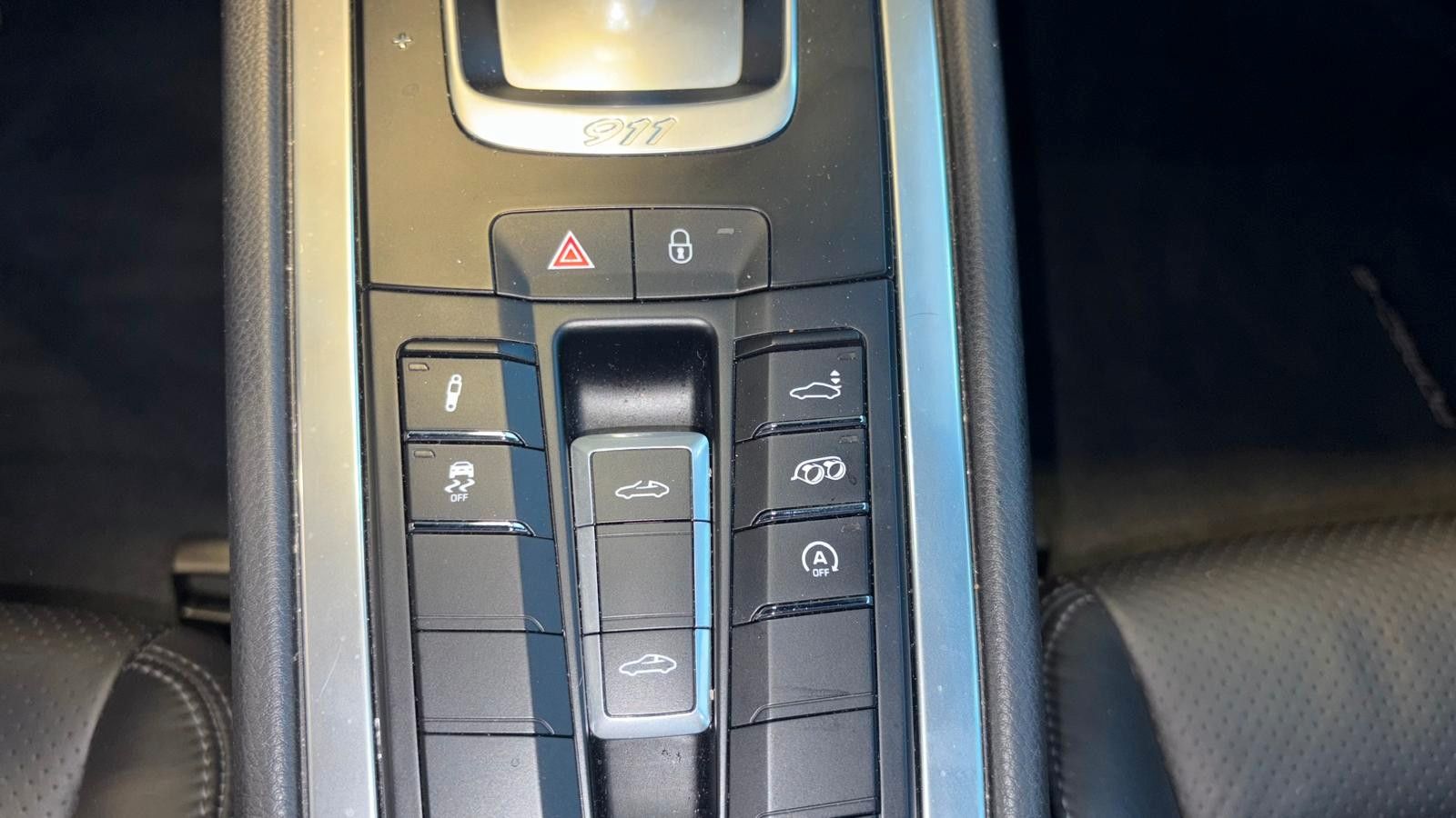 Fahrzeugabbildung Porsche 991/911 Targa 4 SAGA Sport Chrono
