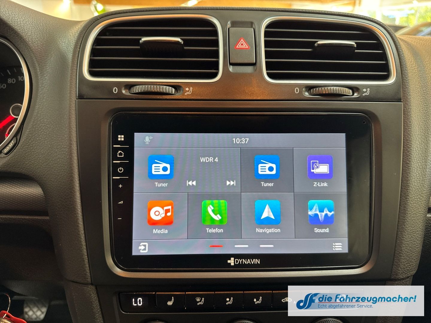 Fahrzeugabbildung Volkswagen Golf VI Cabriolet Lounge BMT Navi Dyn. Kurvenlic