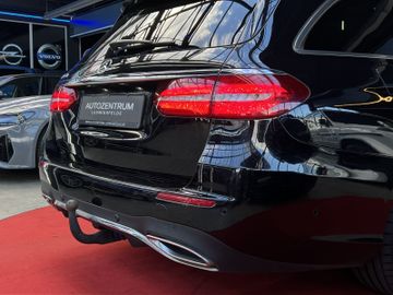 Mercedes E 220 - 8