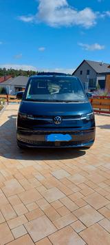 Volkswagen T7 Multivan 2,0 TDI SCR DSG Life Life - VW T7 Multivan von privat