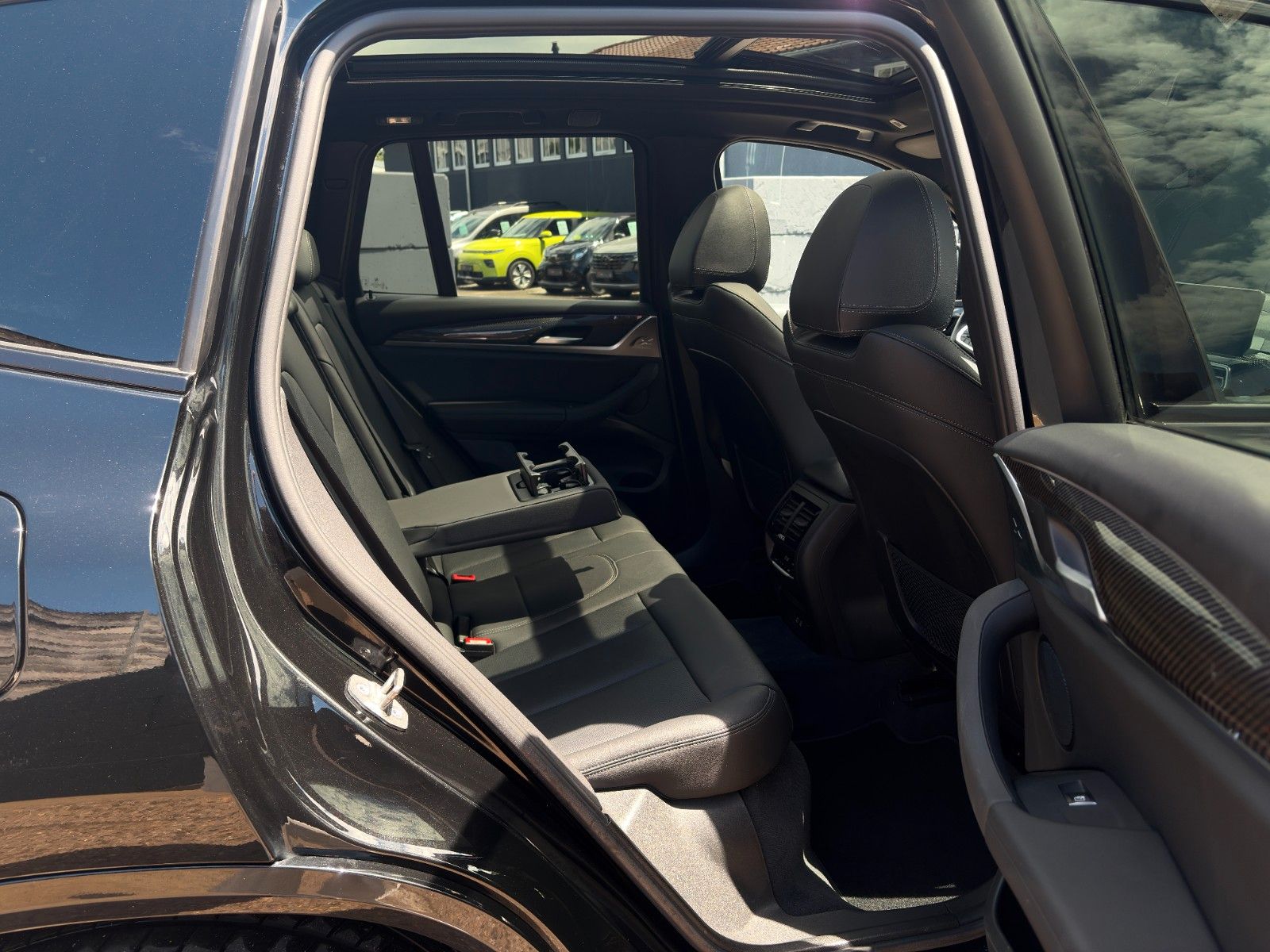 Fahrzeugabbildung BMW X3 xDrive30d M Sport LcProf. Pano Kamera Temp.